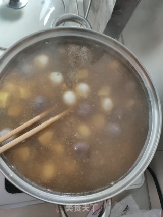 芝麻汤圆番薯西米糖水的做法步骤：9
