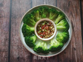 白灼西兰花的做法步骤：8