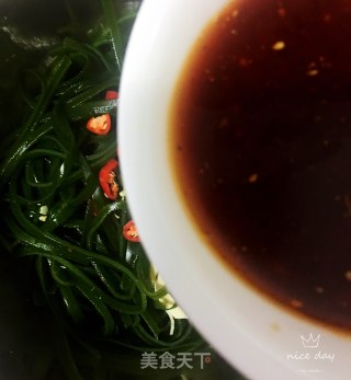 海带拌豆皮的做法步骤：7