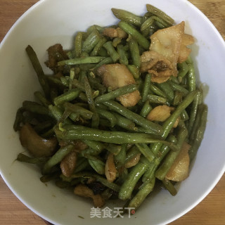 油豆角炖(熬）肉的做法步骤：9