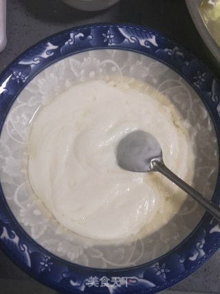 酸奶海绵蛋糕的做法步骤：3