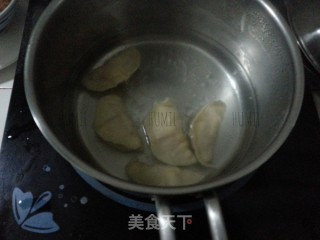 番茄鸡蛋水饺的做法步骤：6