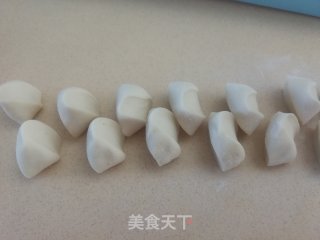 槐花杏鲍菇蛋饺的做法步骤：19