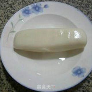 黑木耳圆白菜年糕汤的做法步骤：1