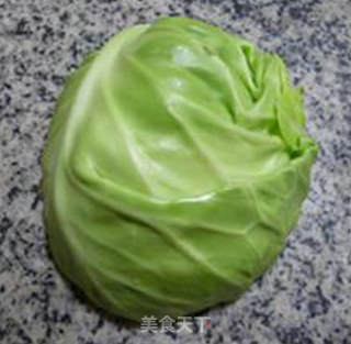黑木耳圆白菜年糕汤的做法步骤：2
