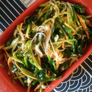 胡萝卜拌菠菜粉丝的做法步骤：6