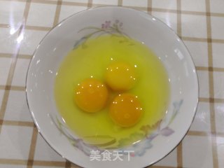辣椒炒鸡蛋的做法步骤：1