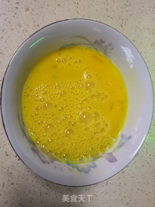 辣椒炒鸡蛋的做法步骤：3