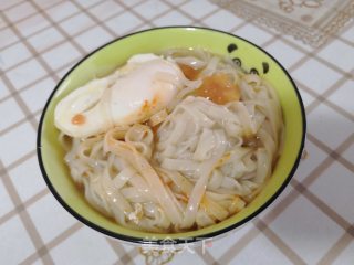 番茄鸡蛋面的做法步骤：10