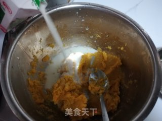 地瓜方块饼的做法步骤：4