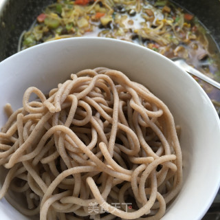 豆芽木耳荞面饸饹的做法步骤：13