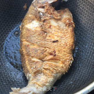 红烧加吉鱼的做法步骤：4