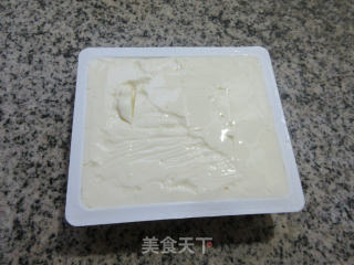 榨菜丝蘑菇豆腐汤的做法步骤：2