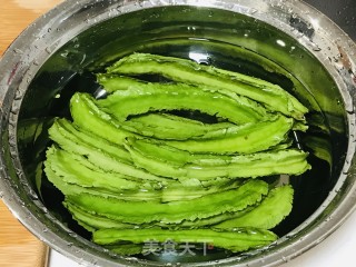 蒜蓉四角豆的做法步骤：1
