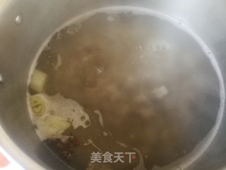 麻辣牛腩的做法步骤：8