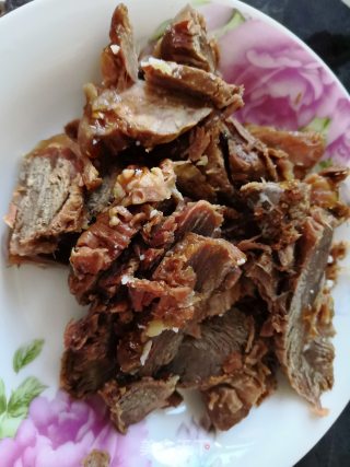 香菜拌牛肉的做法步骤：4