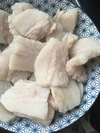 红烧驴肉的做法步骤：2