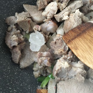 红烧驴肉的做法步骤：8
