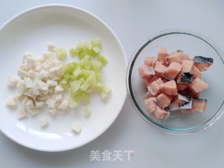 什锦三文鱼的做法步骤：3