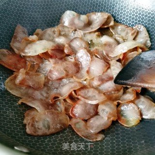 黎蒿炒香肠的做法步骤：8