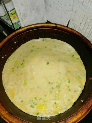 葱油饼的做法步骤：4