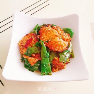 青椒荷包蛋的做法步骤：8
