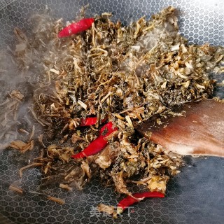 梅干菜扣肉的做法步骤：16