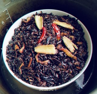 梅干菜扣肉的做法步骤：21