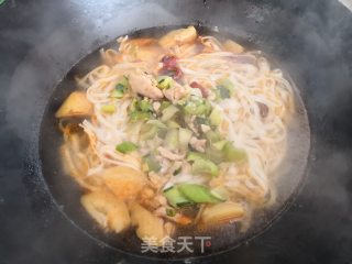 杂烩汤面的做法步骤：5
