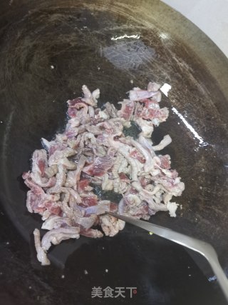 家常干煸牛肉丝的做法步骤：4