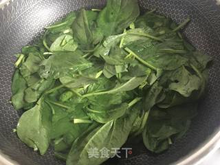 菠菜炒猪肝的做法步骤：7