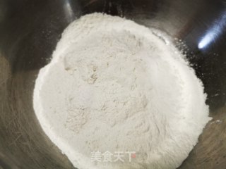 家常春饼的做法步骤：1