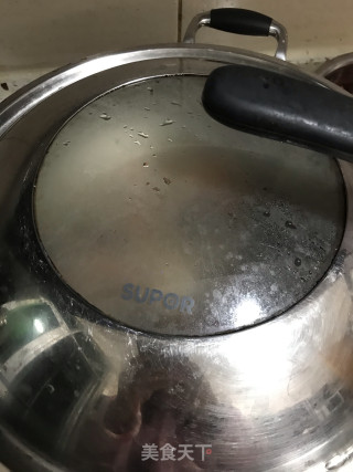 虾酱焖鸡腿肉的做法步骤：8