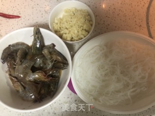 蒜蓉粉丝虾的做法步骤：1