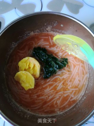 宝宝辅食8个月—番茄胡萝卜菠菜小面条的做法步骤：9
