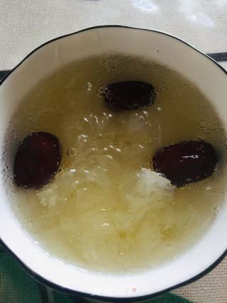 红枣银耳羹的做法步骤：5