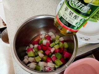 凉拌三色萝卜的做法步骤：4