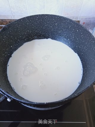 车厘子牛奶条的做法步骤：2