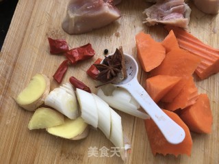 土豆烧辣兔腿的做法步骤：5