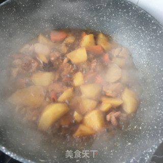 土豆烧辣兔腿的做法步骤：19