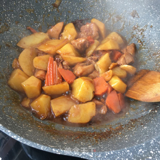 土豆烧辣兔腿的做法步骤：22