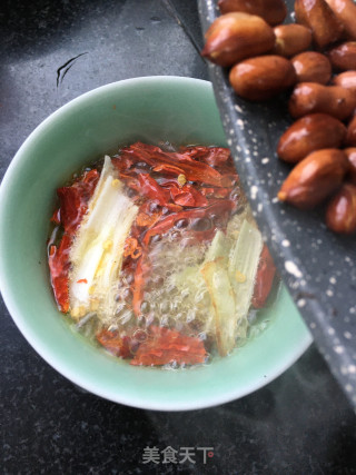 自制辣椒油的做法步骤：6