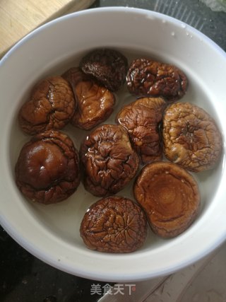 腊肉芥菜焖咸饭的做法步骤：3