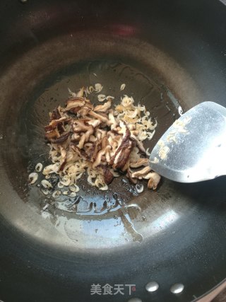腊肉芥菜焖咸饭的做法步骤：10