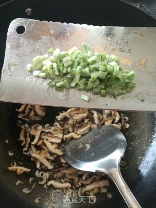 腊肉芥菜焖咸饭的做法步骤：11