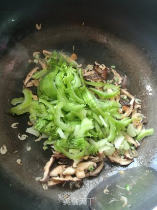 腊肉芥菜焖咸饭的做法步骤：12