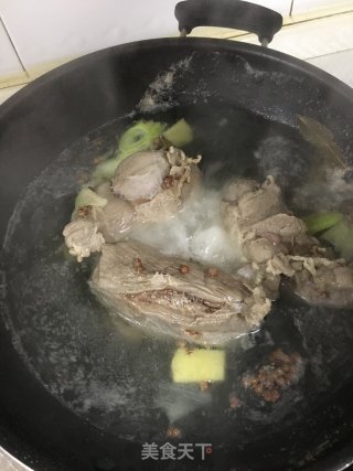 白煮羊肉的做法步骤：4