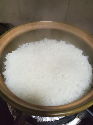 腊味煲仔饭的做法步骤：9