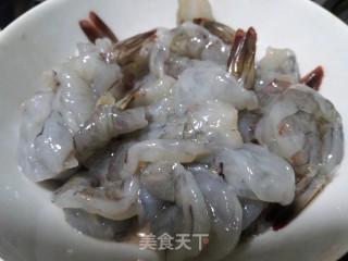 杏鲍菇荷兰豆炒虾球的做法步骤：5