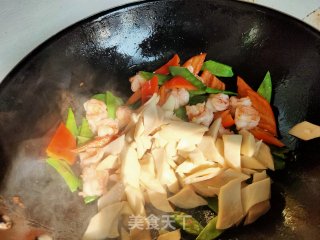 杏鲍菇荷兰豆炒虾球的做法步骤：17
